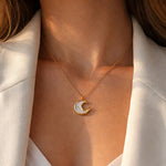 Moon Charm Pendant Necklace – demi-fine necklace, 18K PVD gold, anti-tarnish | Éktaraa