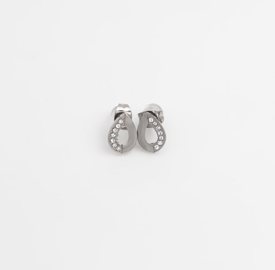 Teardrop Pavé Studs - Silver - Ektaraa