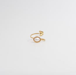 Butterfly Pearl Ring — Gold