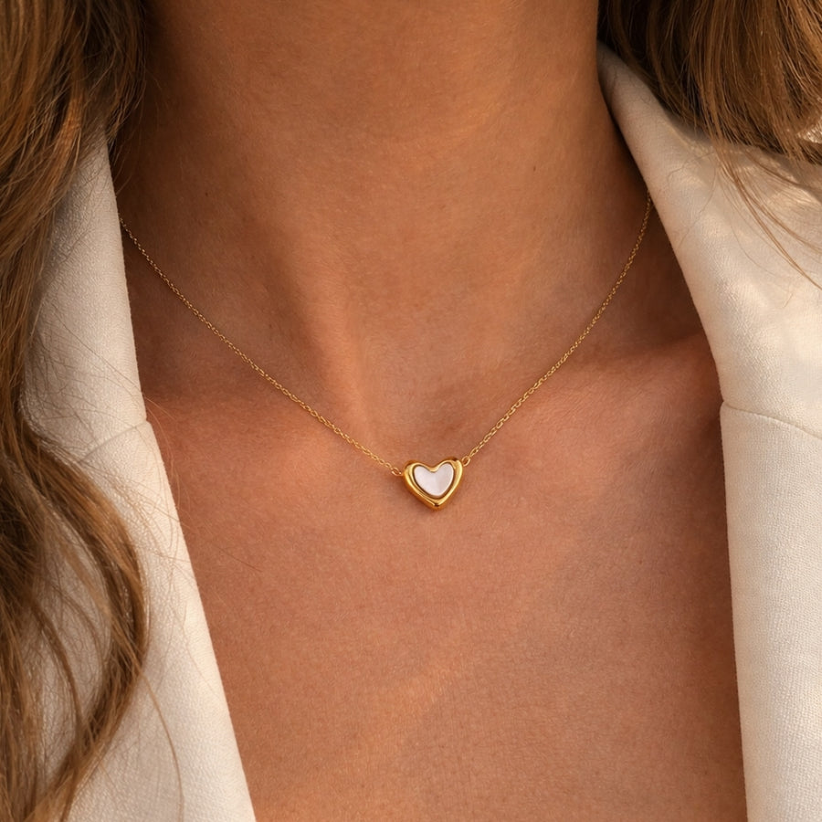 Heart Outline Chain | Éktaraa – demi-fine necklace, 18K PVD gold, anti-tarnish | Éktaraa