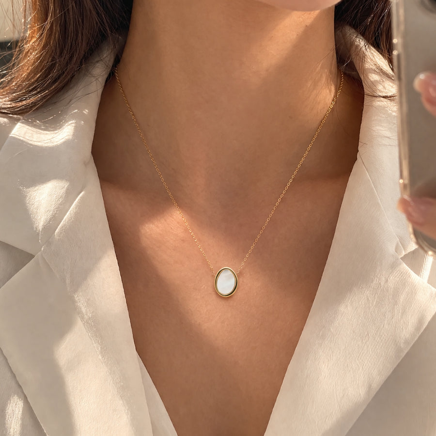 Pearl Chain Necklace| Ektaraa – demi-fine necklace, 18K PVD gold, anti-tarnish | Éktaraa