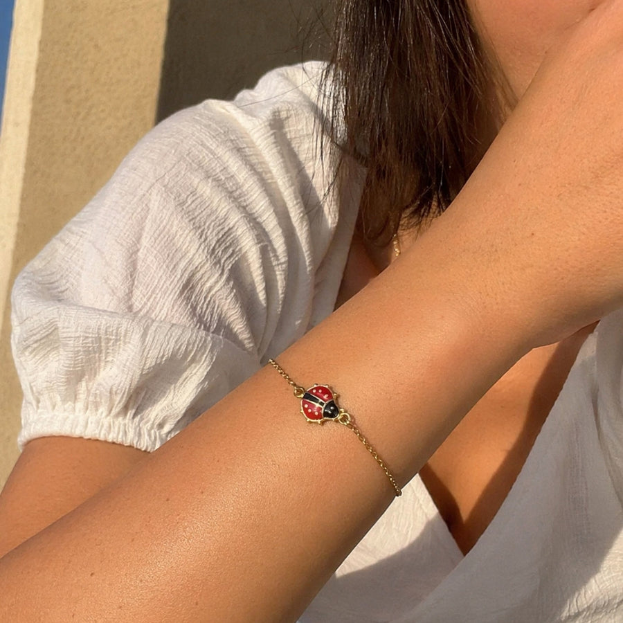 Scarlet Luck | Éktaraa – demi-fine bracelet, 18K PVD gold, anti-tarnish | Éktaraa