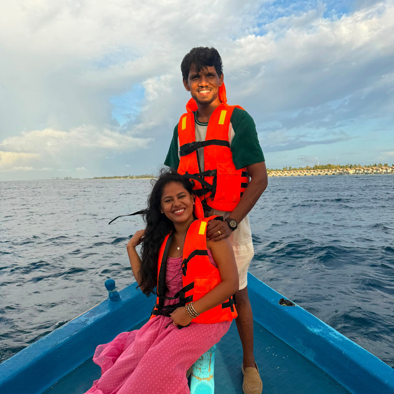 Riya wearing Aurora Layer | Éktaraa